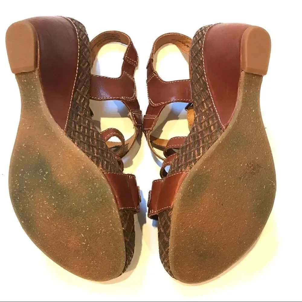 Naya genuine leather  wedge sandal Sz 9.5